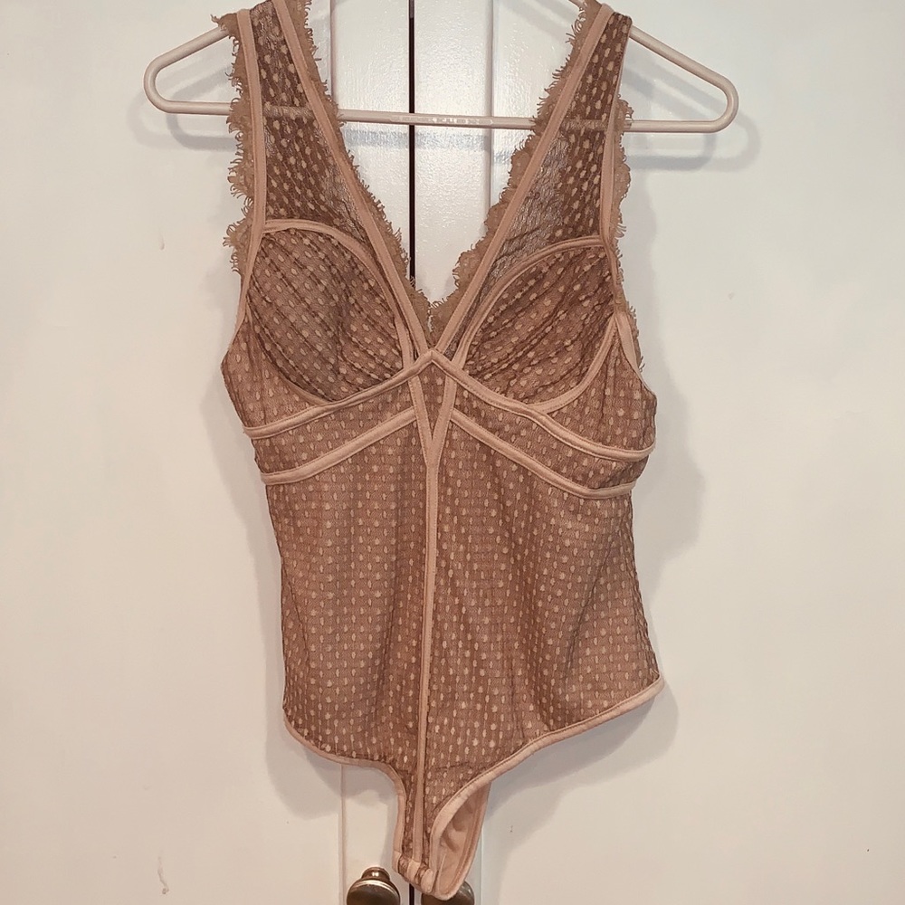 Trendy body suit with zipper